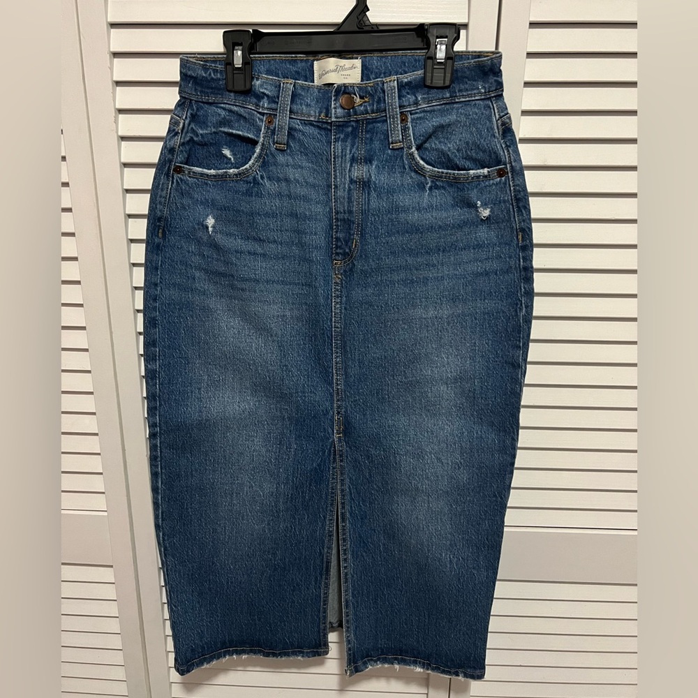 Universal Thread Blue Denim Midi Skirt
